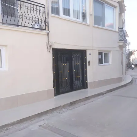 Kaptan Apart-2 Karagozler Evinizden Uzak Eviniz